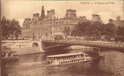 CPA Paris l'hotel de Ville Bateau Maggi