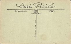 CPA Paris la Facade de Notre Dame Edifiee dans le premier Quart du XII siecle achevee vers 1240 