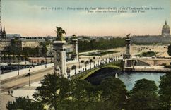 CPA Paris Perspective du Pont Alexandre III et de l'Esplanade des Invalides 