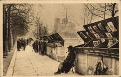 CPA Paris Les Bouquinistes du Quai de la Tournelle 