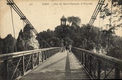 CPA Paris Parc des Buttes Chaumont la Passerelle 