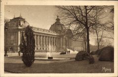 CPA Paris Le Petit Palais Champs Elysees 