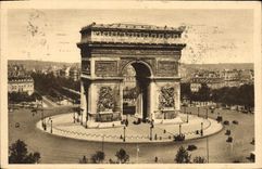CPA Paris L'Arc de Triomphe 