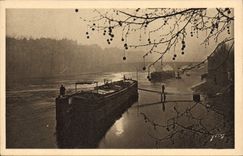 CPA Paris Chalands sur la Seine 