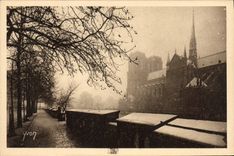 CPA Paris Notre Dame un matin d'hiver 