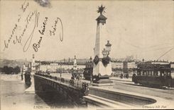 CPA Lyon Le Pont du Midi Tramway