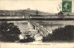 CPA Lyon Pont de la Guillotiere et Hotel Dieu 