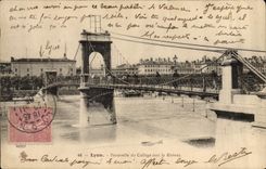CPA Lyon Passerelle du College sur le Rhone 