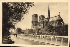 CPA Paris Notre Dame et le Square de l'Archeveche 