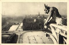 CPA Paris Notre Dame de Paris Le Parvis de Notre Dame et perspective sur la Seine 