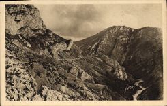 CPA Paysages et Pierres de Provence Le Verdom aux environs d'Aiguines 