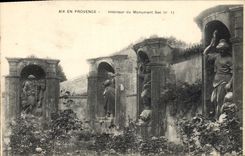 CPA Aix en Provence Interieur du Monument Sec 