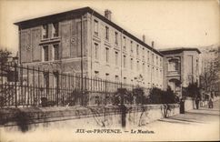 CPA Aix en Provence Le Museum 