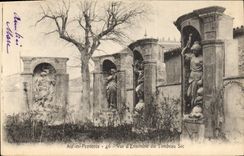 CPA Aix en Provence Vue d'Ensemble du Tombeau Sec 