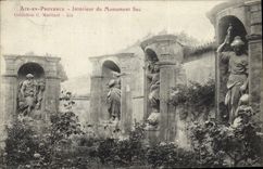 CPA Aix en Provence Interieur du Monument Sec 