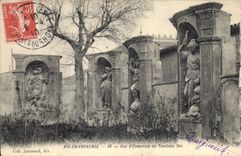 CPA Aix en Provence Vue d'Ensemble du Tombeau Sec 