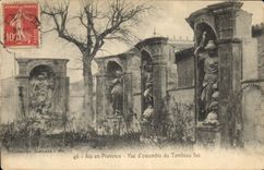 CPA Aix en Provence Vue d'ensemble du Tombeau Sec 