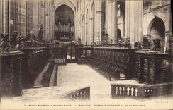 CPA Saint Maximin La Sainte Baume La Basilique Interieur du Choeur et de la Basilique 