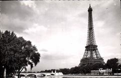 CPA Paris La Tour Eiffel et le Pont d'lens 