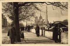 CPA Paris Le Quai de la Tournelle vers Notre Dame 