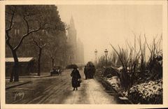 CPA Paris Le Quai aux Fleurs sous la neige 