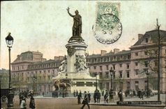 CPA Paris Statue de la Republique 