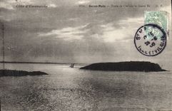 CPA Cote d'Emeraude Saint Malo Etude de Ciel sur le Grand Be 