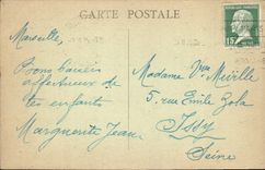 CPA Marseille Vue generale sur N D de la Garde 