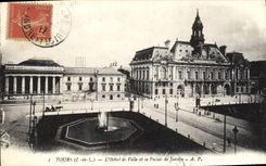 CPA Tours I et L l'hotel de Ville et le Palais de justice 