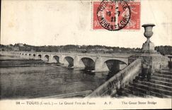 CPA Tours I et L le Grand Pont de Pierre 