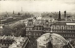 CPA Paris et ses Merveilles Perspective des Sept Ponts Tour Eiffel