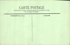 CPA Reims Figure grotesque details provenant de la Cathedrale