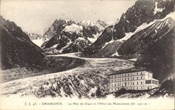 CPA Chamonix la Mer de glace et l'Hotel du Montenvers 