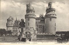 CPA Chateau de Pierrefonds L'Entree 