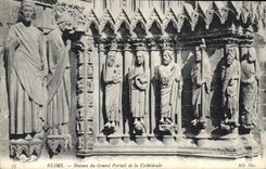 CPA Reims Statues du Grand Portail de la Cathedrale 