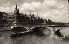 CPA Paris La Seine le pont au change et le palais de justice 