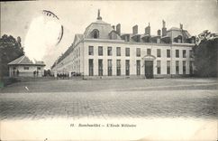 CPA Rambouillet L'Ecole Militaire 