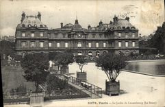 CPA Paris Le Jardin du Luxembourg Le Senat 