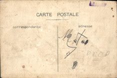 CPA Campagne 1914 1915 La Cour d'Honneur des Invalides 