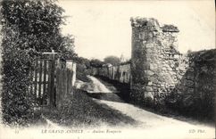 CPA Le Grand Andely Anciens Remparts 