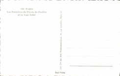 CPA Paris Les Fontaines du Palais de Chaillot et la Tour Eiffel