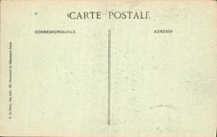 CPA Paris Le Pantheon et la Statue de Jean Jacques Rousseau