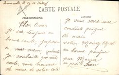 CPA Un campement au Desert Chameaux Moutons