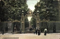 CPA Paris La Grille du Parc Monceau 
