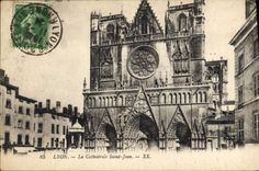 CPA Lyon la Cathedrale Saint Jean 
