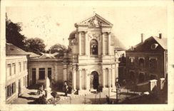 CPA La Chapelle des Carmelites de Lisieux la Facade 