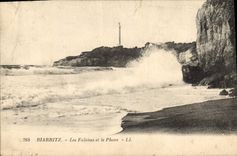 CPA Biarritz les Falaises et le Phare 