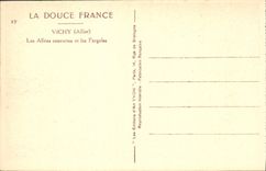 CPA Vichy Allier les Allees Couvertes et les Pergolas 