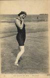 CPA Aux Bains de Mer Baigneuse Femme