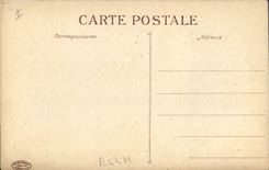 CPA Marseille Eglise Saint Vincent de Paul les Reformes et le Monument des Mobiles 